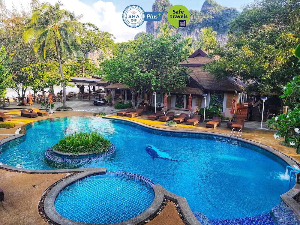 Sand Sea Resort Railay Beach 7/81