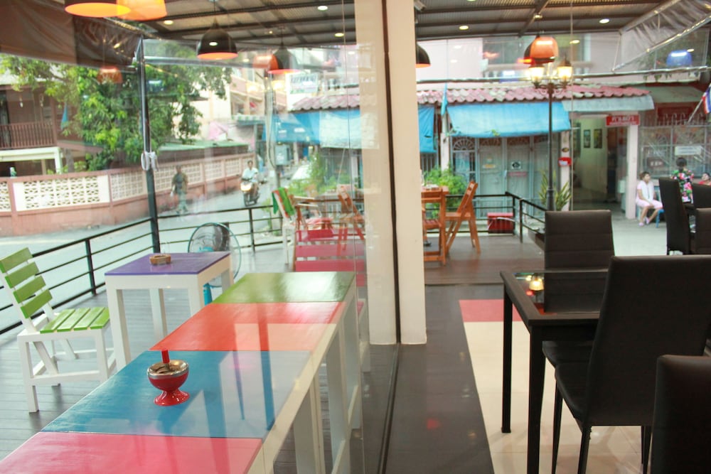 DON MUEANG AIRPORT MODERN BANGKOK HOTEL 15/20