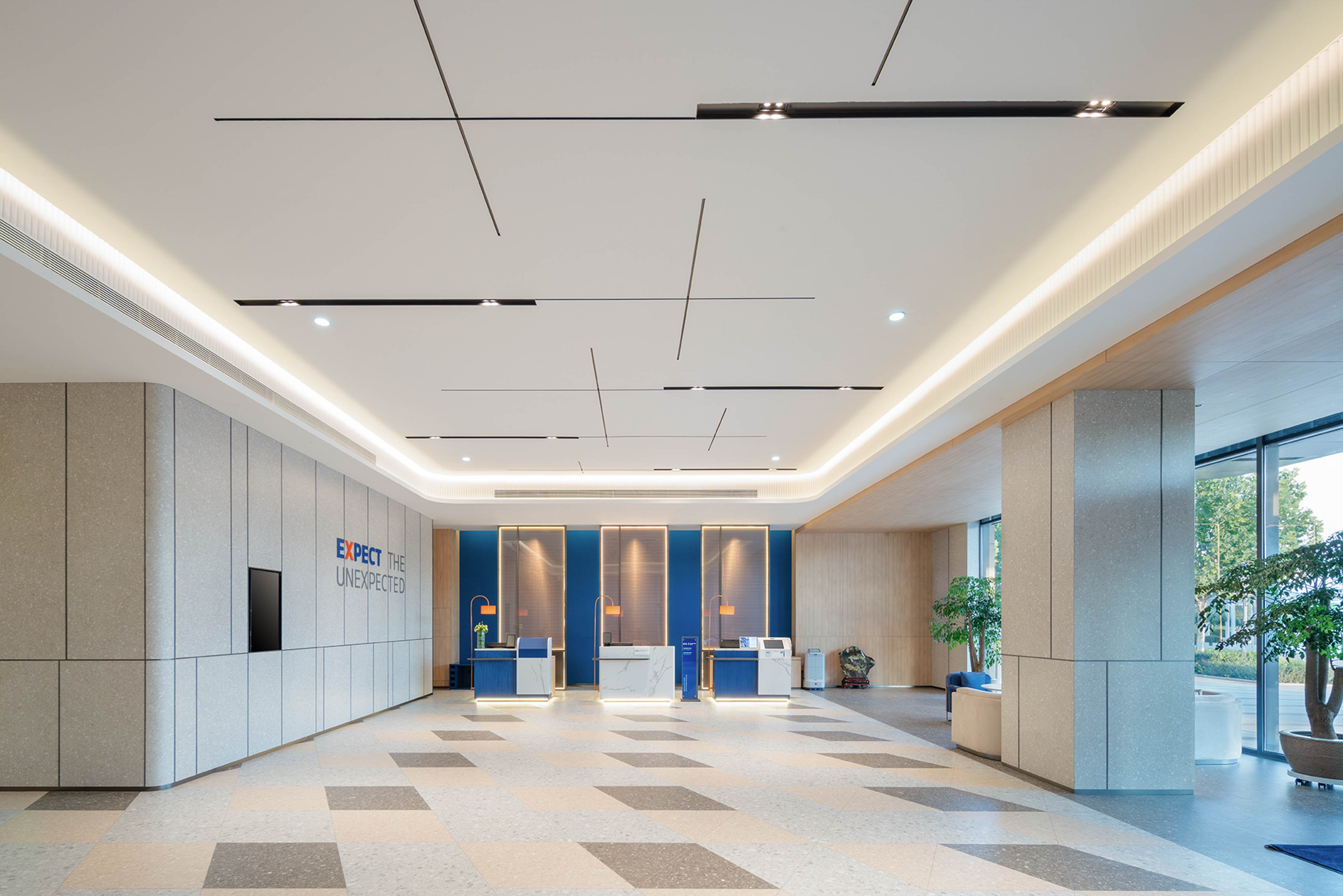 Holiday Inn Express YINCHUAN YUEHAI 8/36