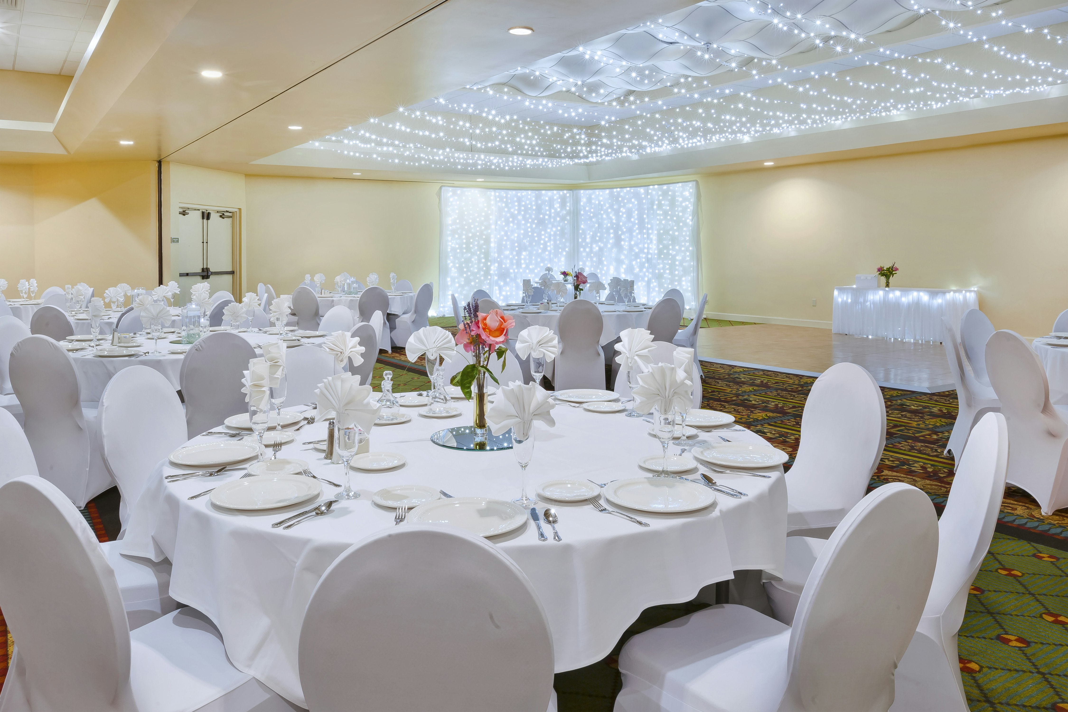 DoubleTree by Hilton Holland 40/48