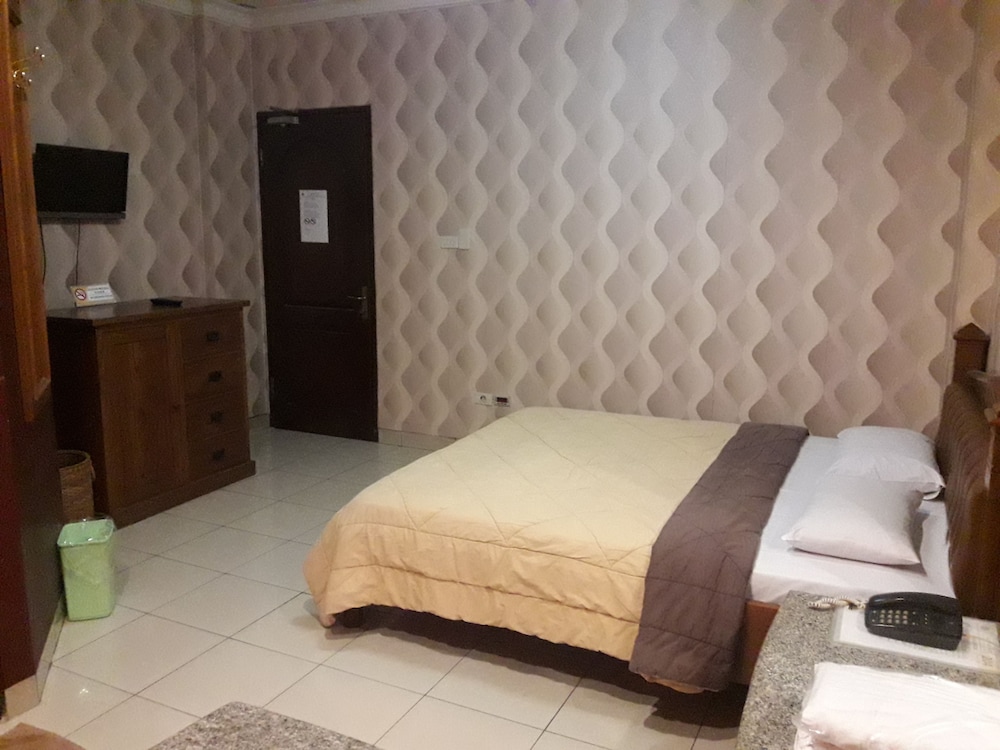 Hotel 678 Kemang 21/33