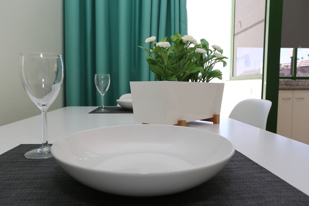 Apartamentos Halley 12/40