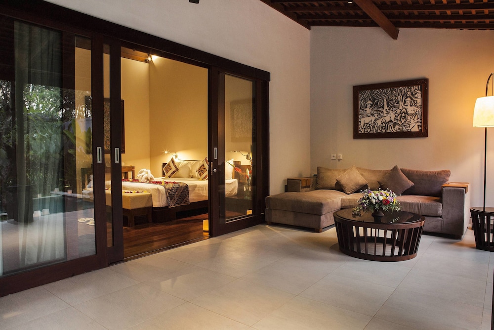 Villa Santun 30/50