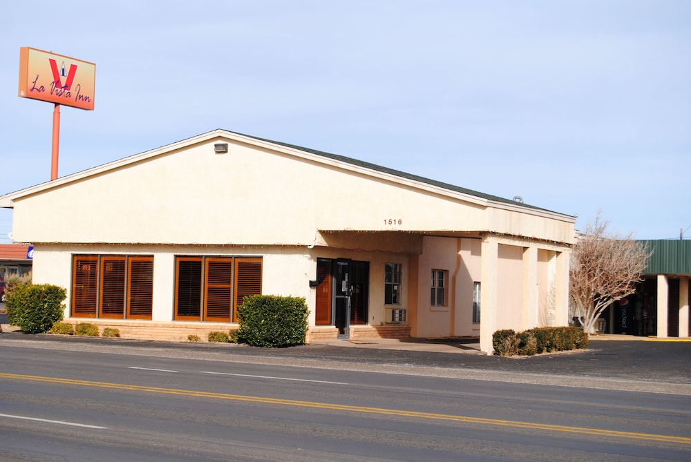 La Vista Inn 2/47