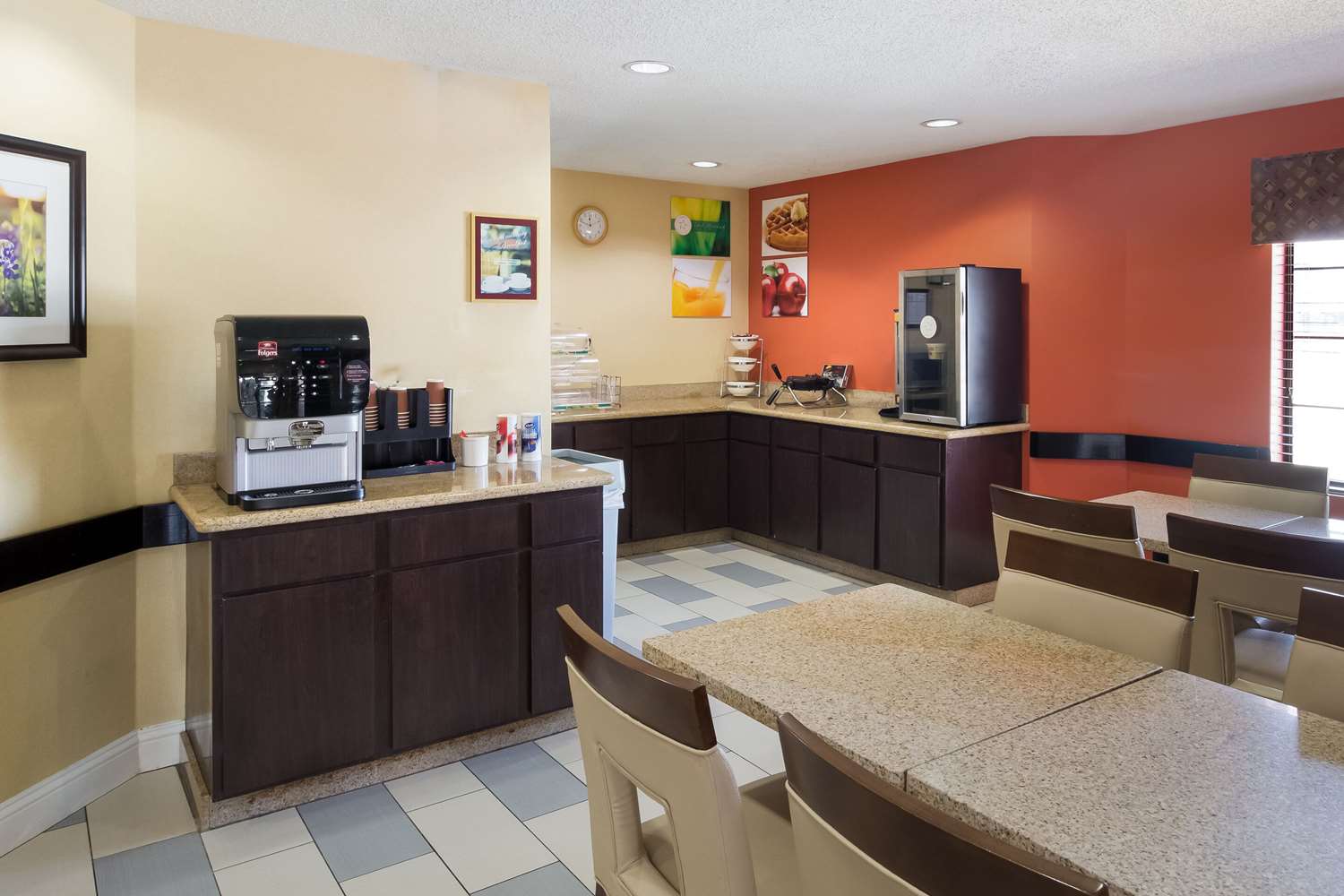 Quality Inn Baytown - Houston East 27/37