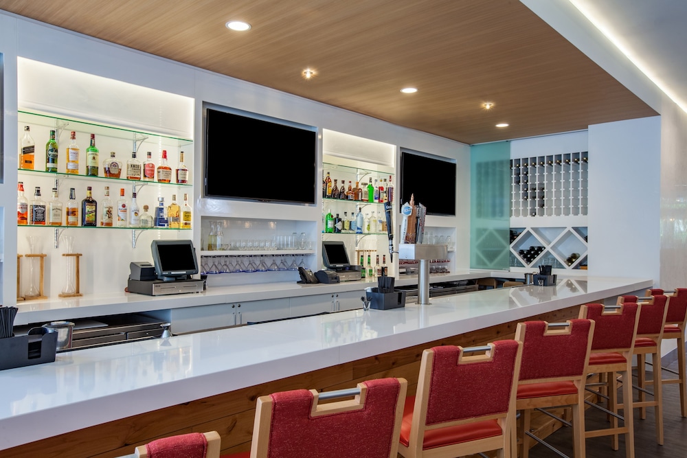 Holiday Inn Cleveland Clinic 47/64