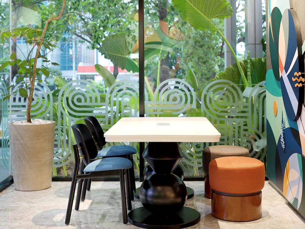 Ibis Styles Semarang Simpang Lima 30/50