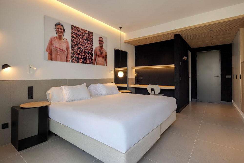 JUNIOR SUITE, SINGLE