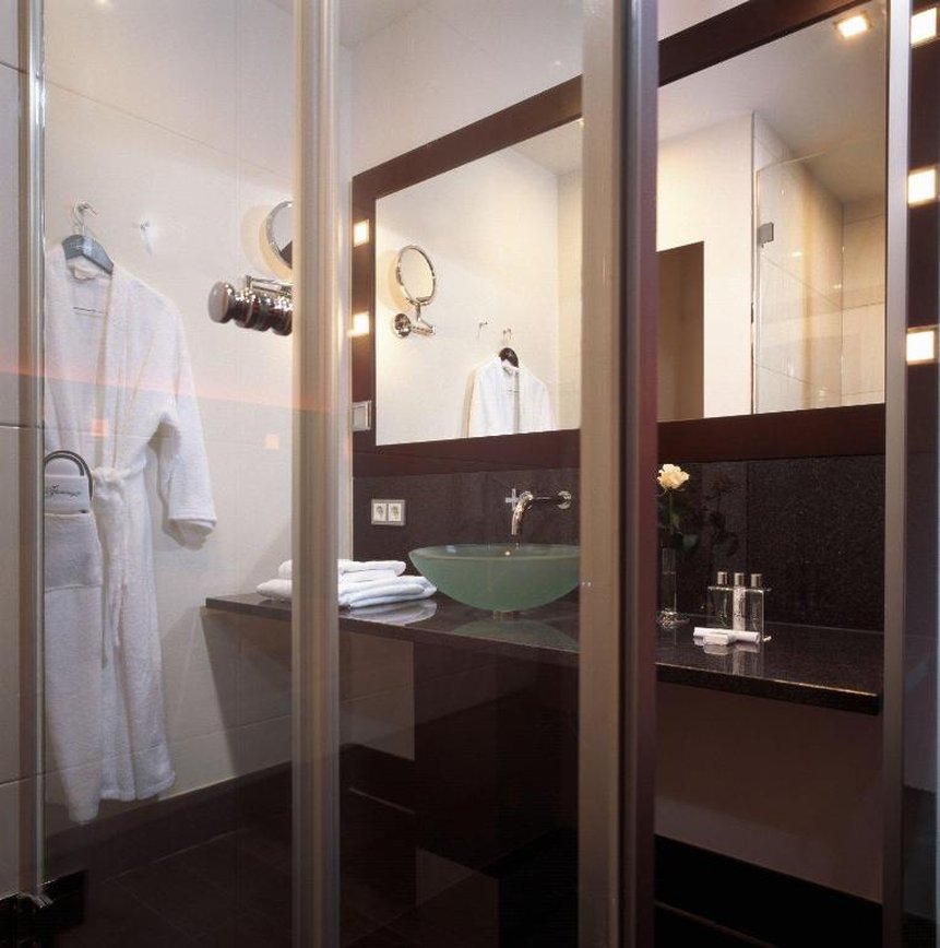 Flemings Hotel Frankfurt-Messe 27/31