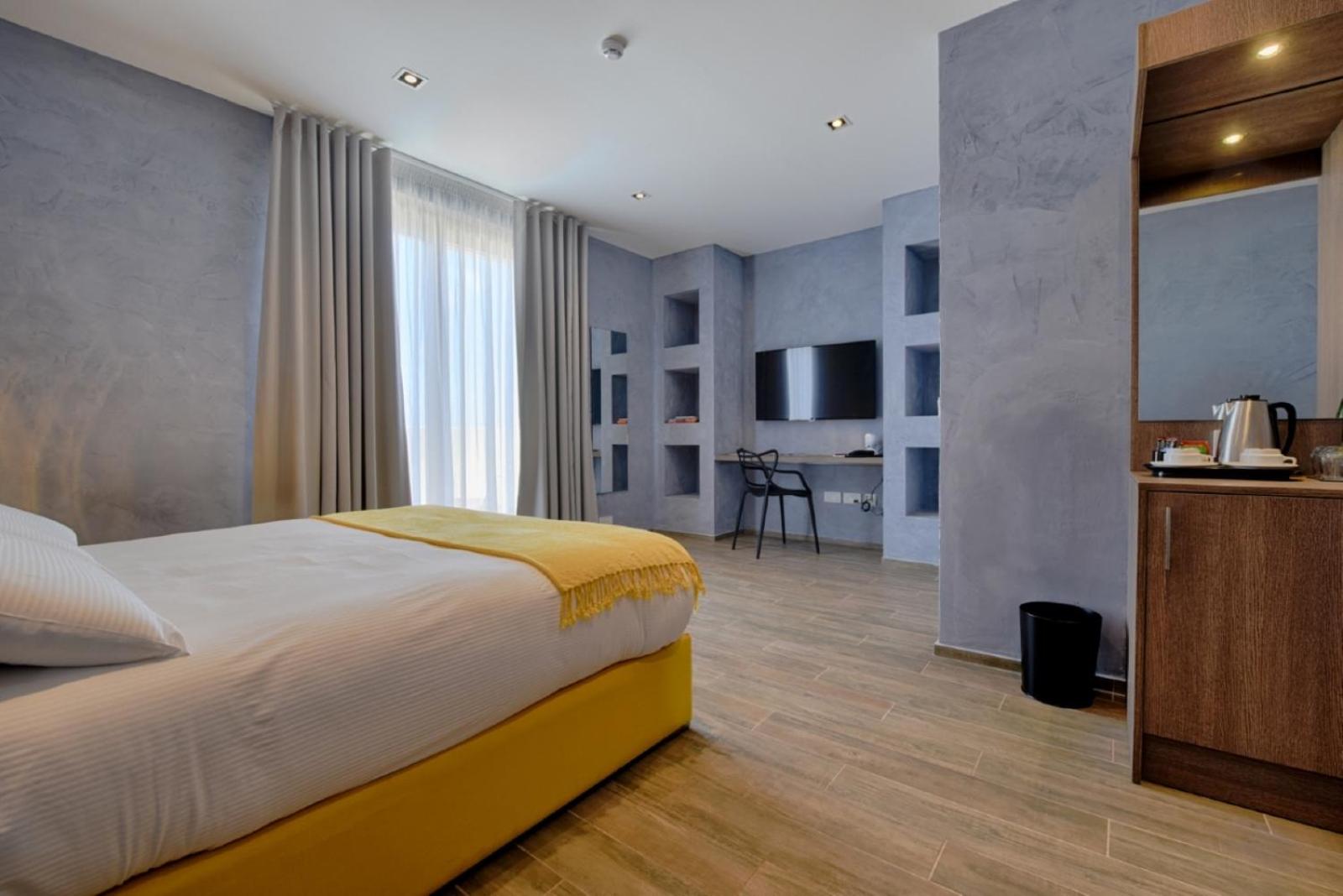 Penthouse Suite, Double Bed