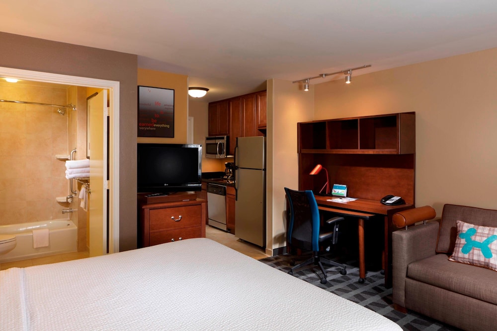 TownePlace Suites By Marriott Houston North/Shenandoah 9/35