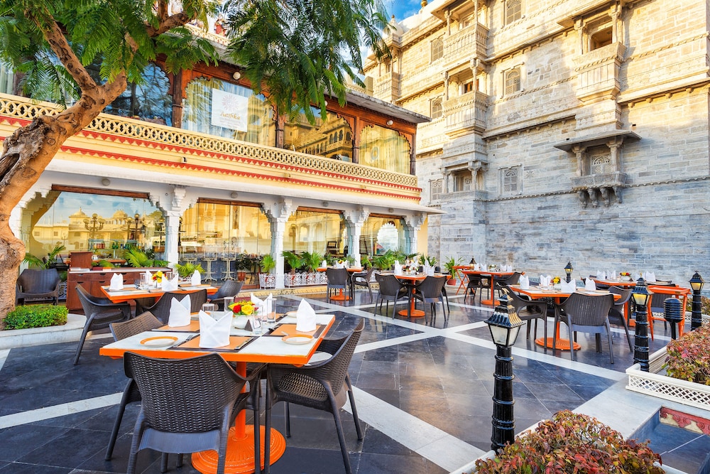 Shiv Niwas Palace 52/71