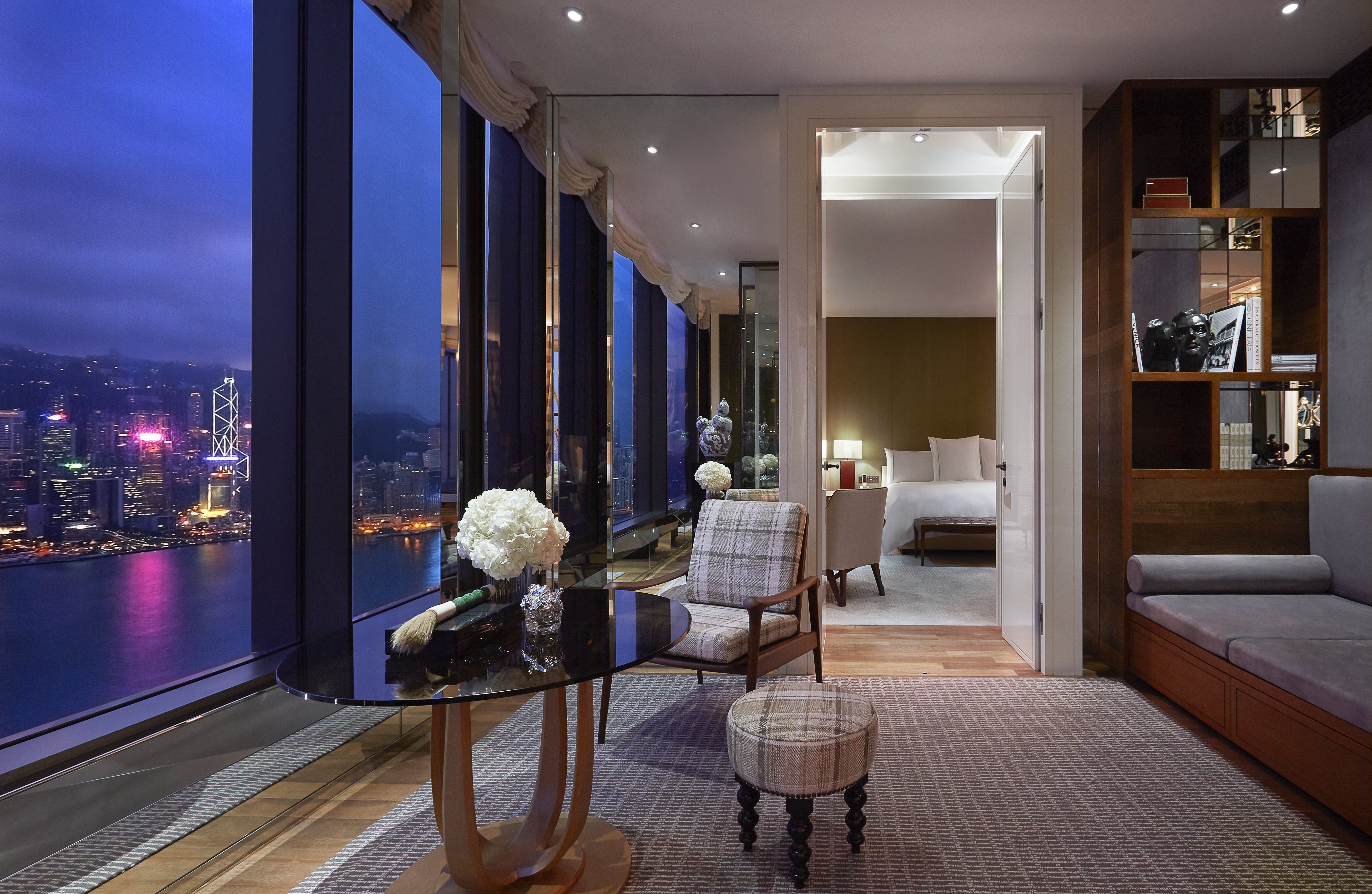 Rosewood Hong Kong 61/85
