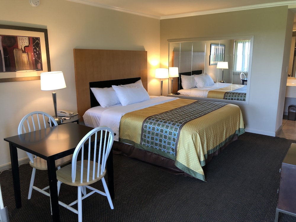 Great Western Inn Kansas 14/37