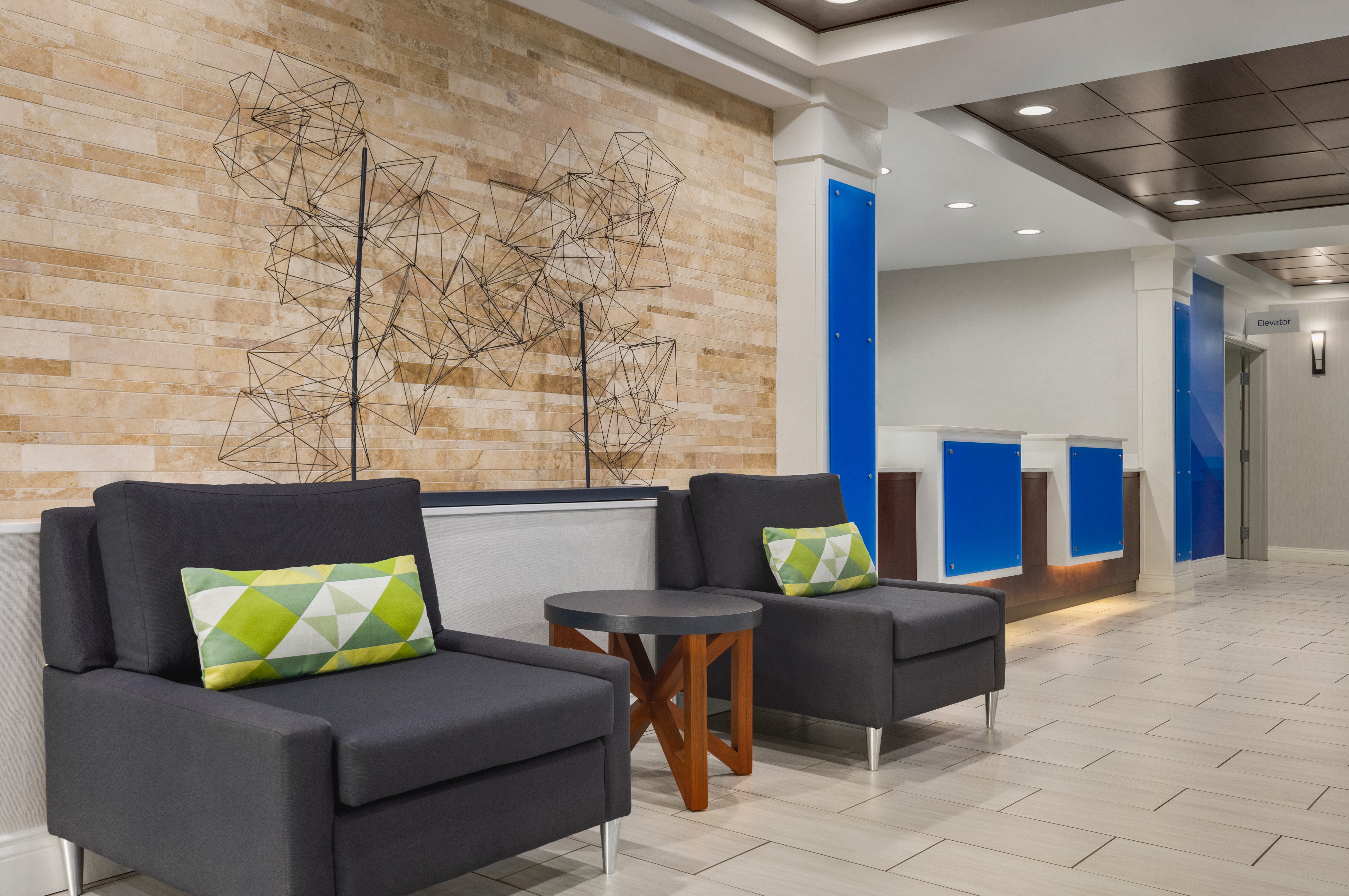 Holiday Inn Express Hotel Suites Atlanta-Cumming 22/31