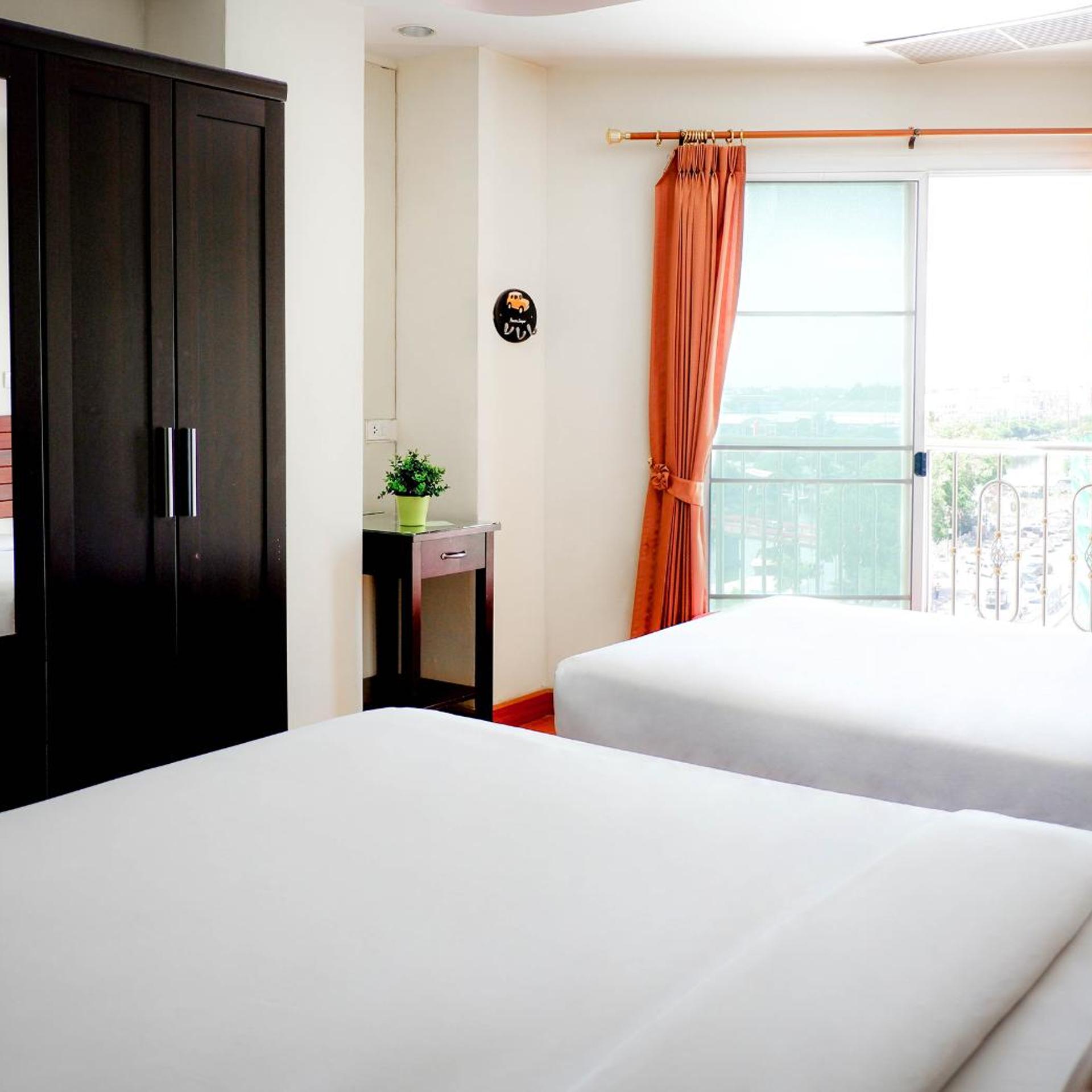 Ingnaam Hotel 17/50