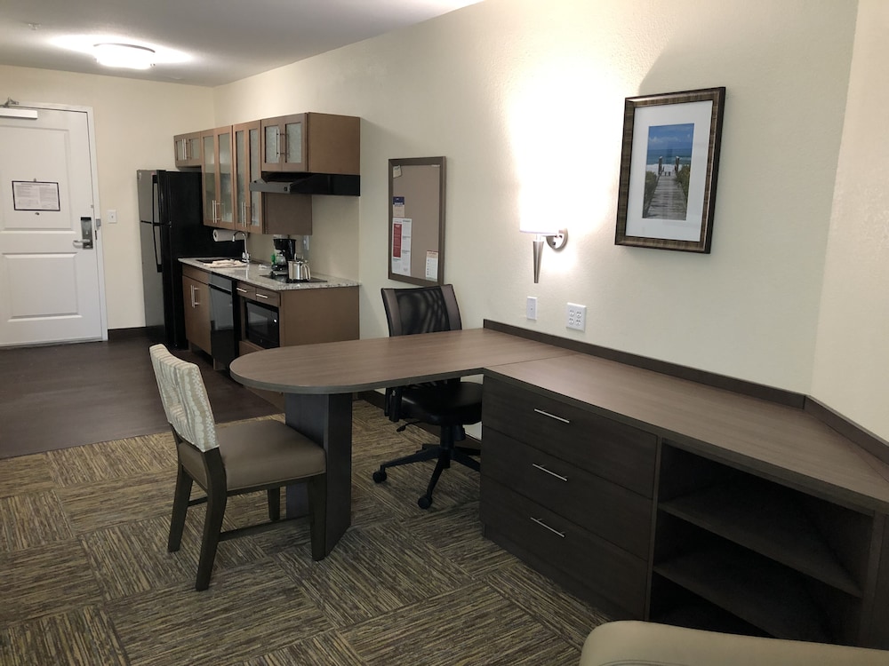 Candlewood Suites Panama City Beach Pier 38/44