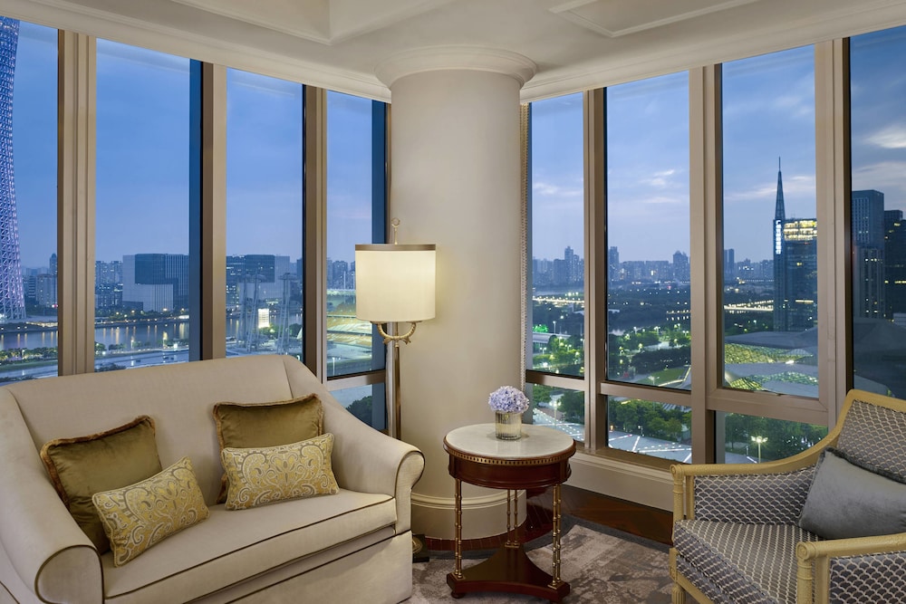 THE RITZ-CARLTON GUANGZHOU 24/57
