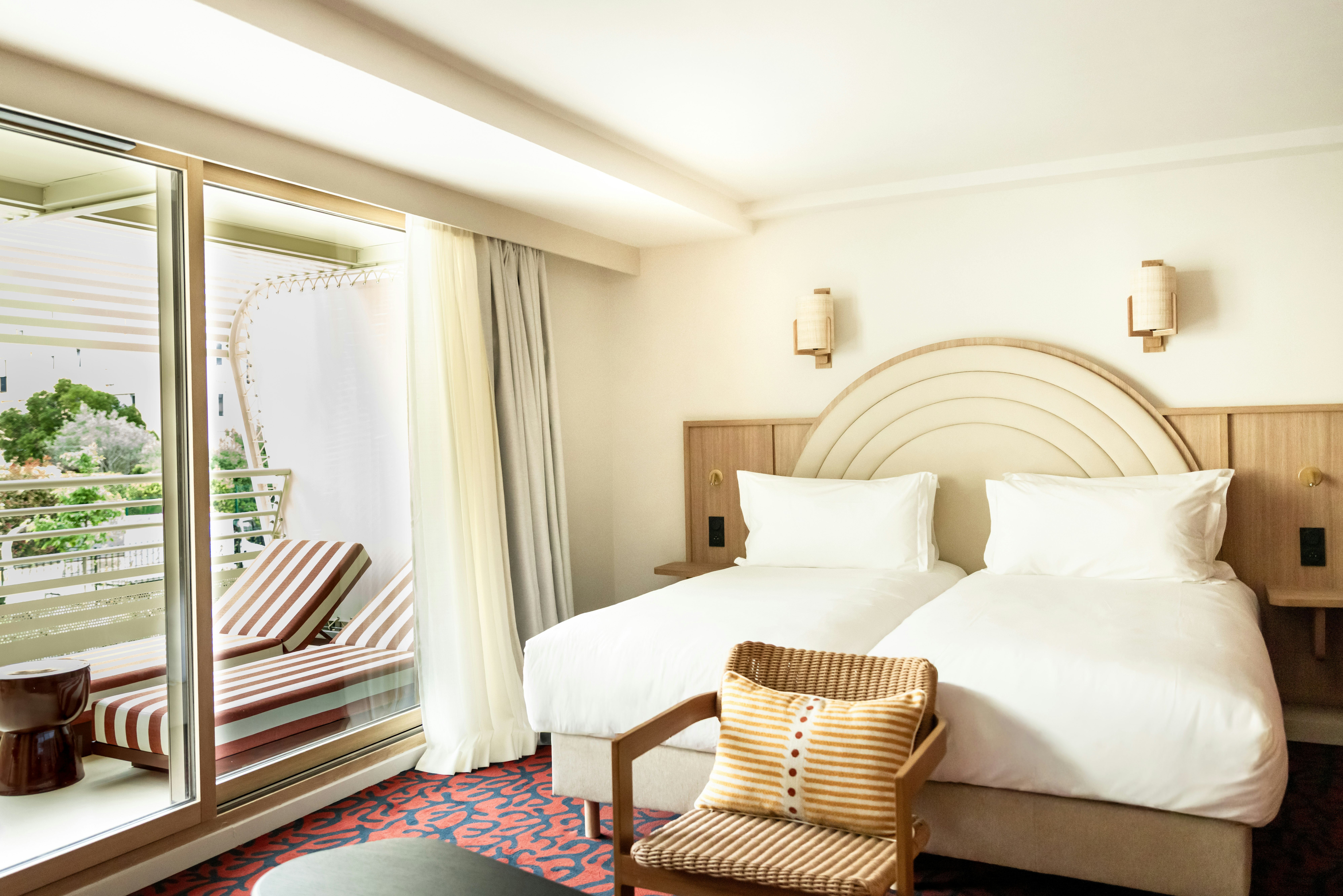 Guest Room, Twin Beds