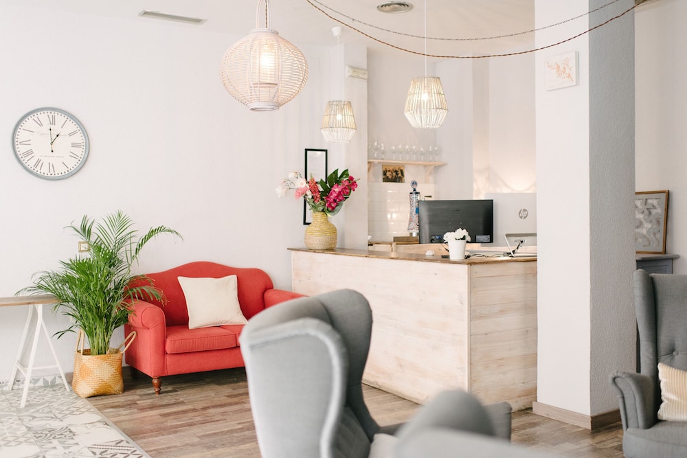 The Boutike Hostel 3/38
