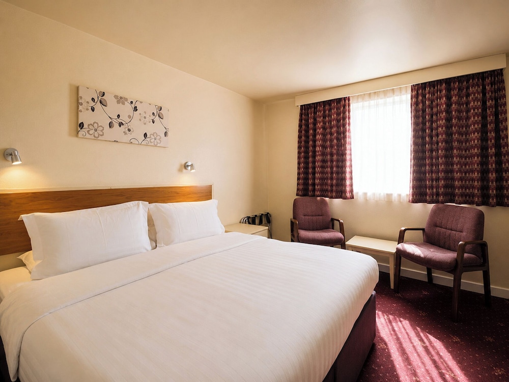 Norfolk Hotel 7/58