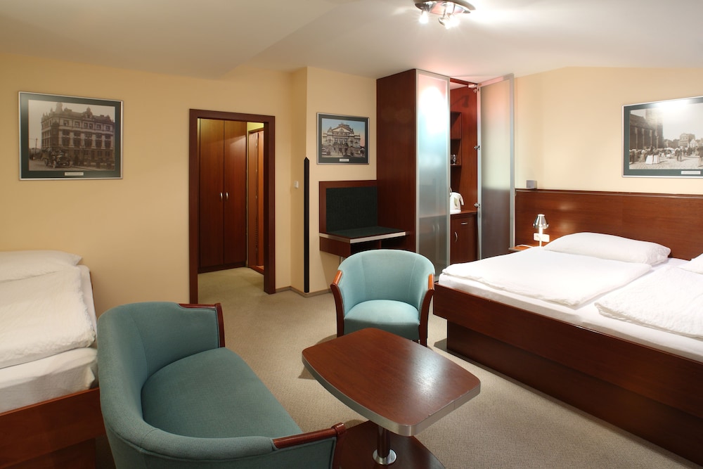 Hotel Palace 32/60