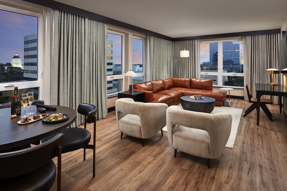 Hyatt Centric Downtown Sacramento 17/34