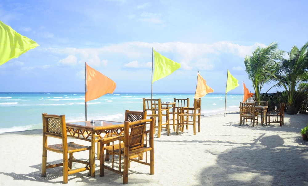 The Coral Blue Oriental Beach Villas And Suites 49/65