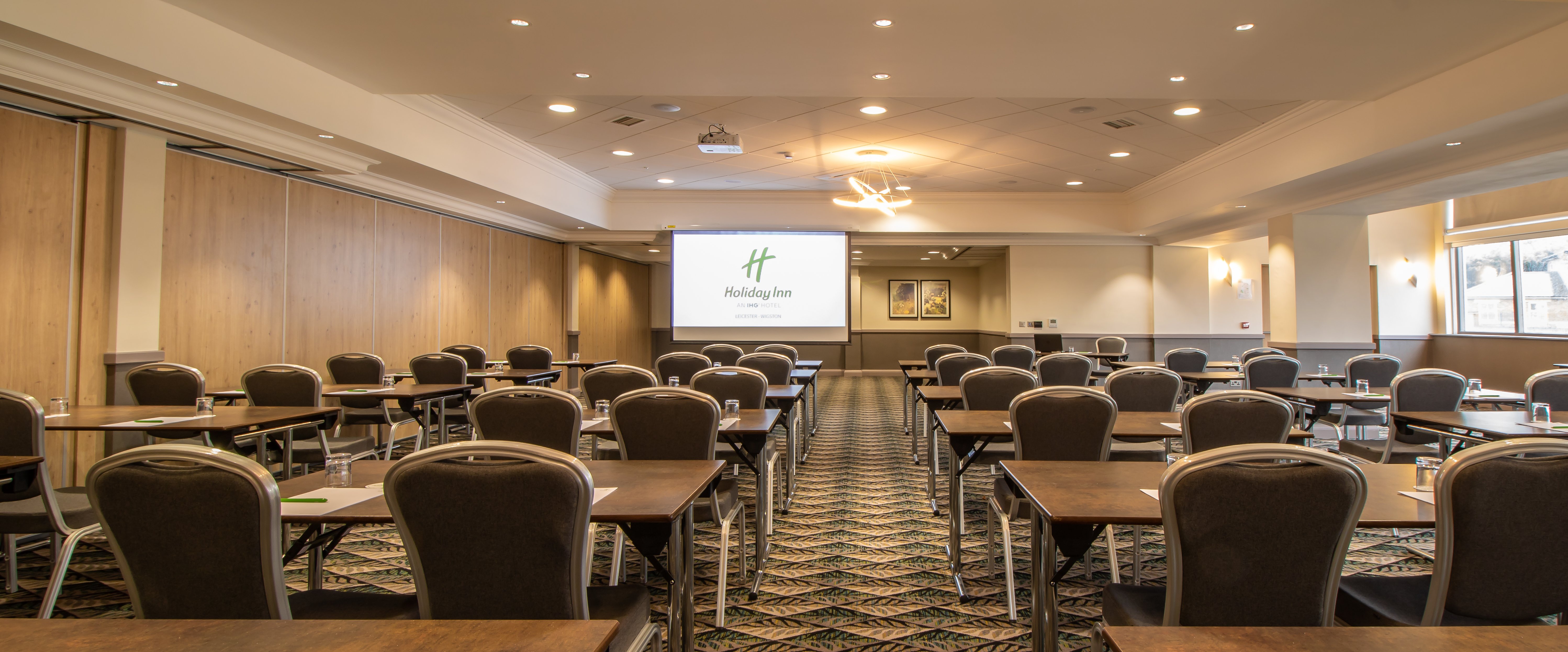 Holiday Inn Leicester Wigston 40/50
