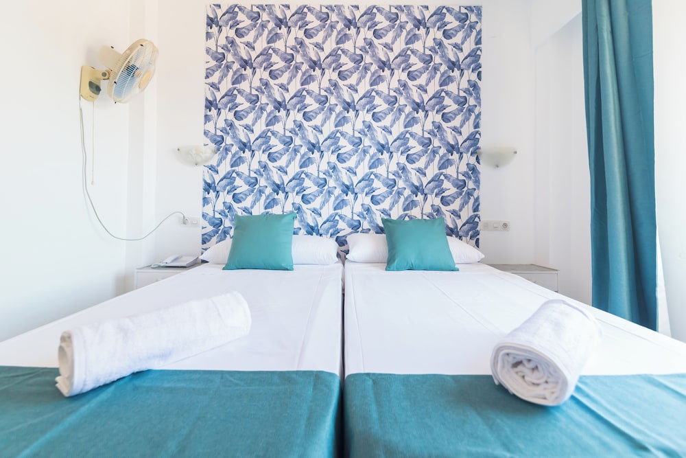 2 Bedrooms, Superior, Suite, 4 Beds, Terrace, Hotel Lis 9/10