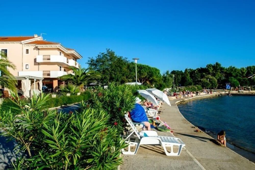 Hotel Laguna 34/42