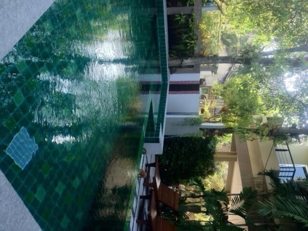 Benjamas Place 28/31