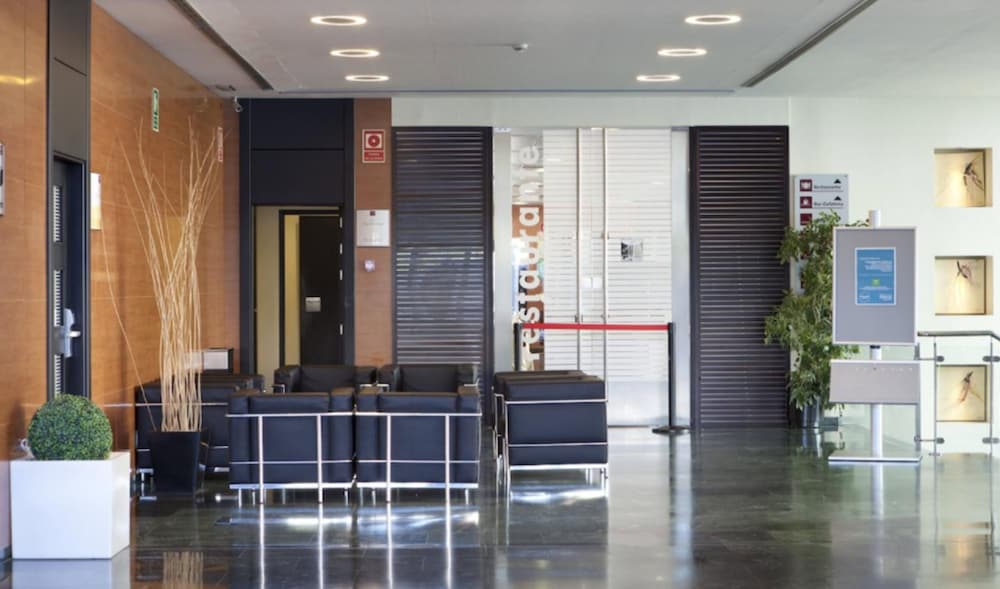 Hotel Vertice Aljarafe 8/64