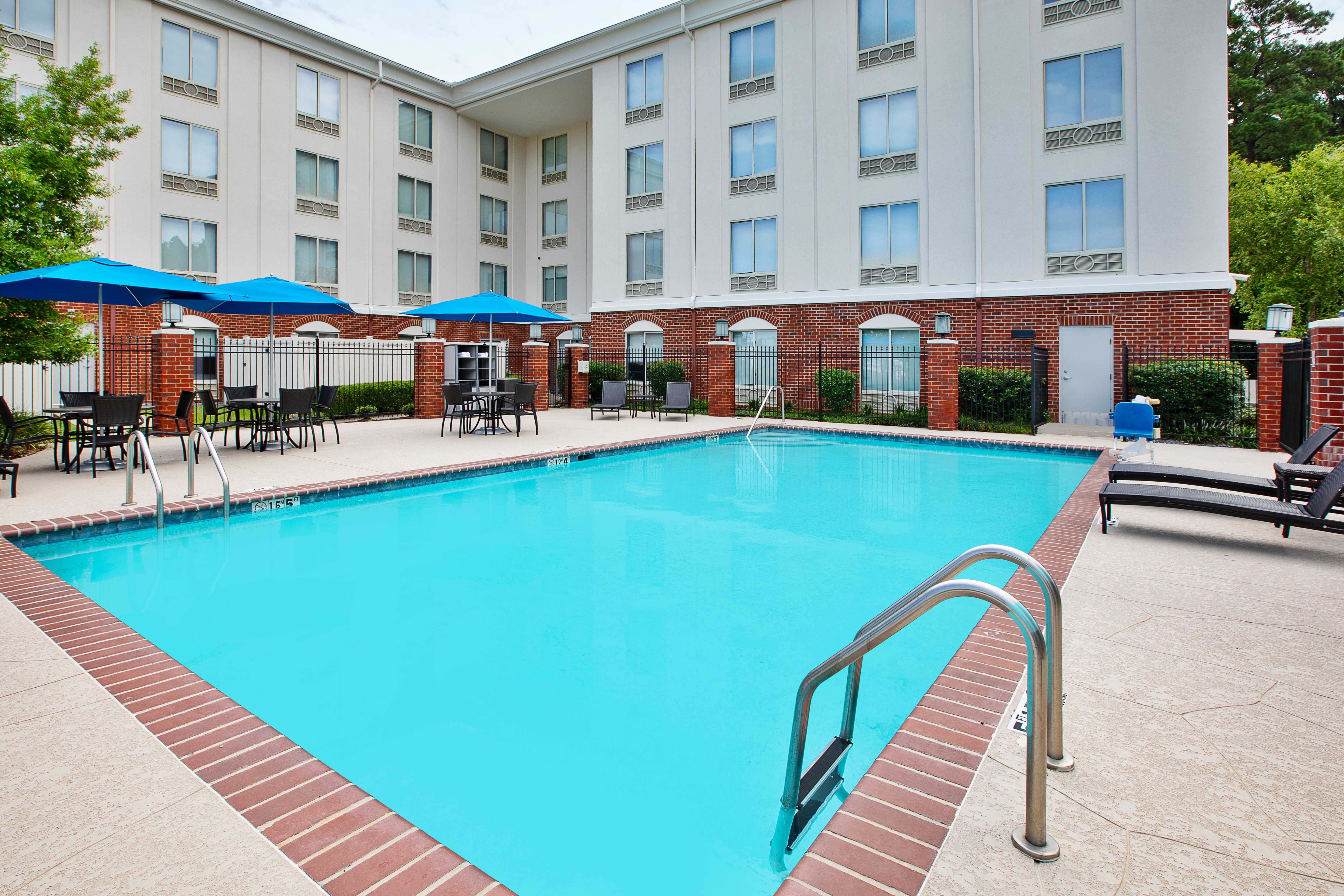 Holiday Inn Express Hotel And Suites West Monroe 39/66