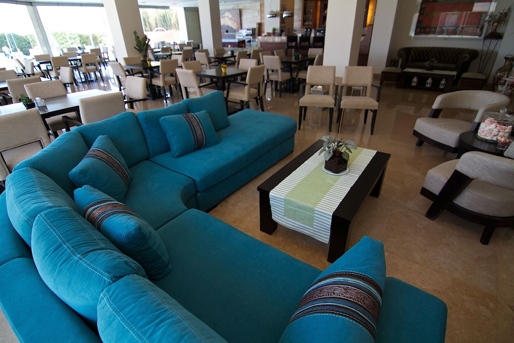 Elysion Hotel 23/43