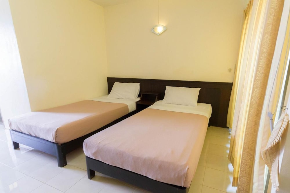 Mont Talay Hotel 10/18
