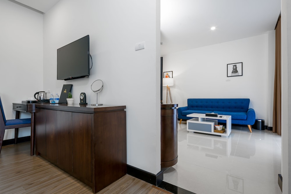 Haka Hotel & Apartment 7/50