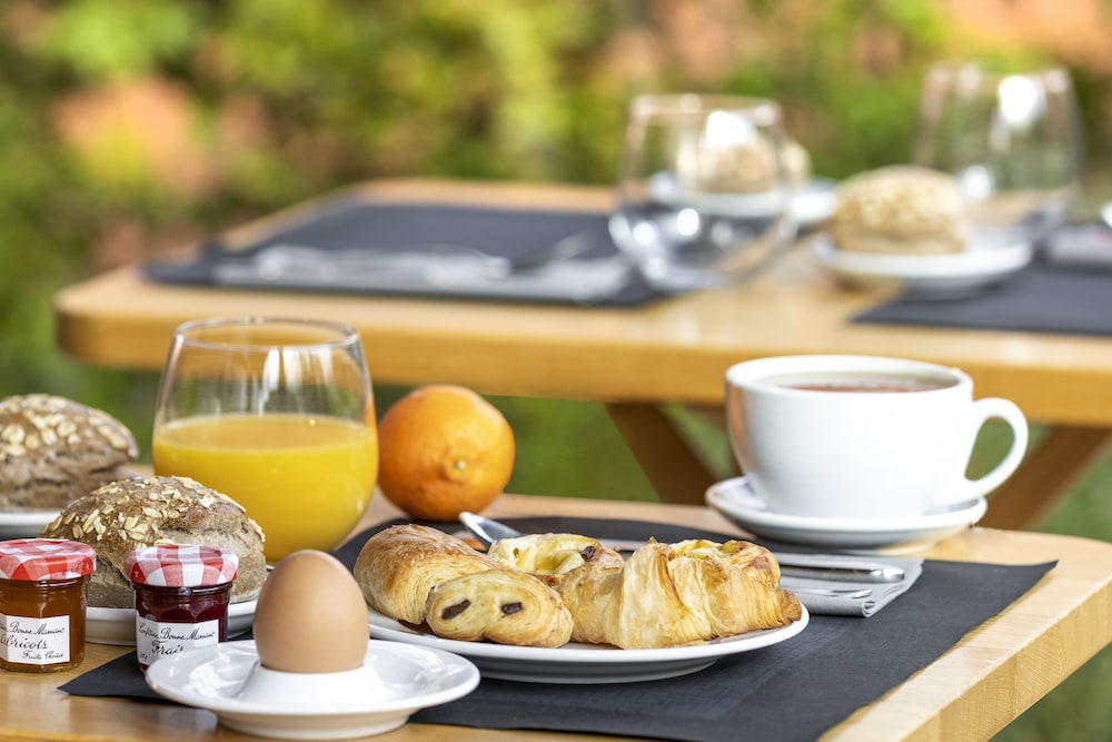 Terre de Provence Hotel and Spa 59/68