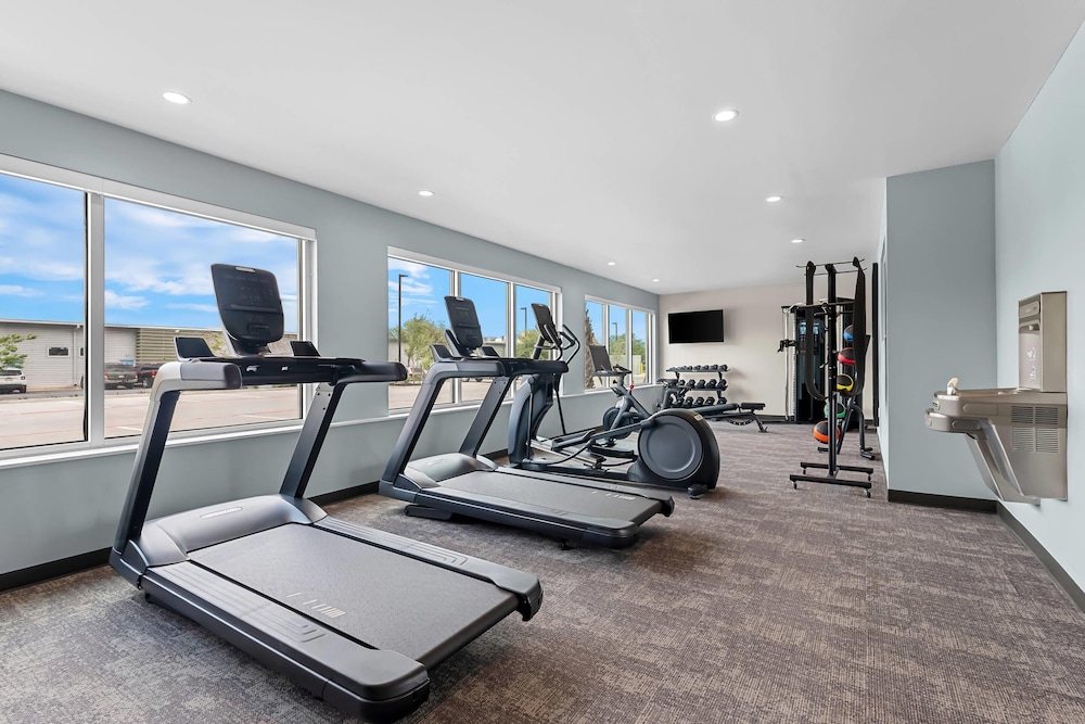 Everhome Suites Brownsville 44/66