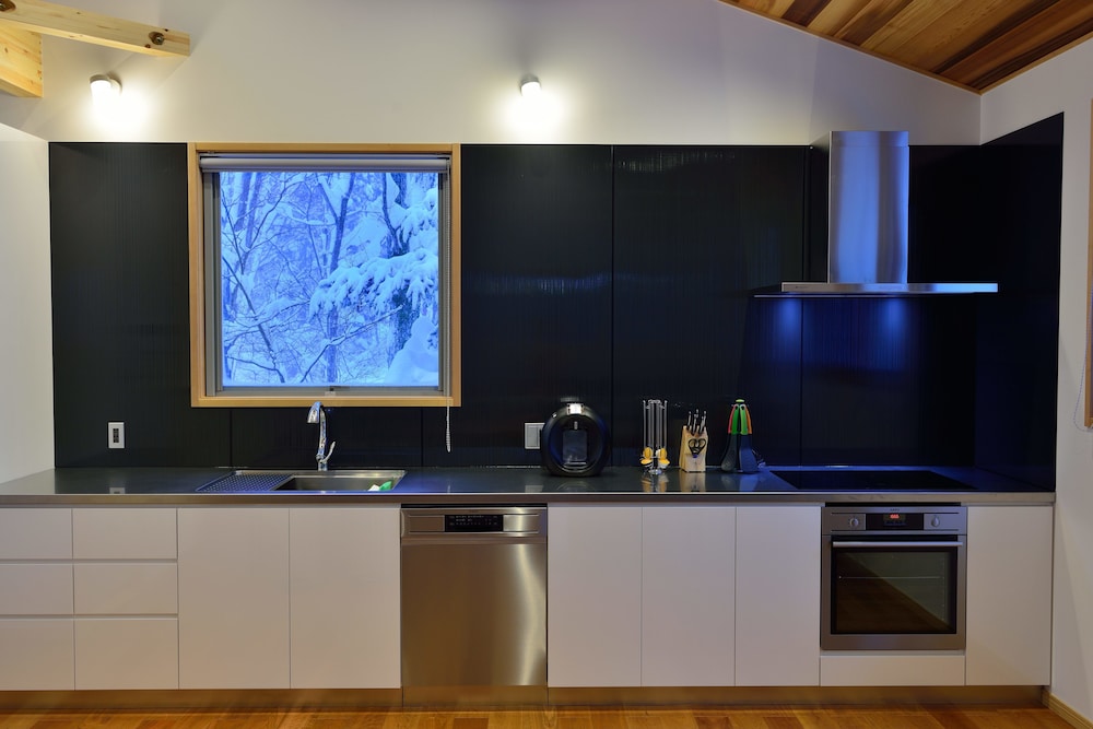 Bluebird Chalets 50/57
