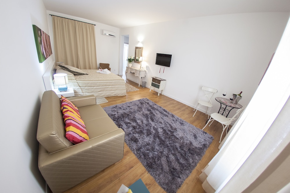 Operetta House 29/45