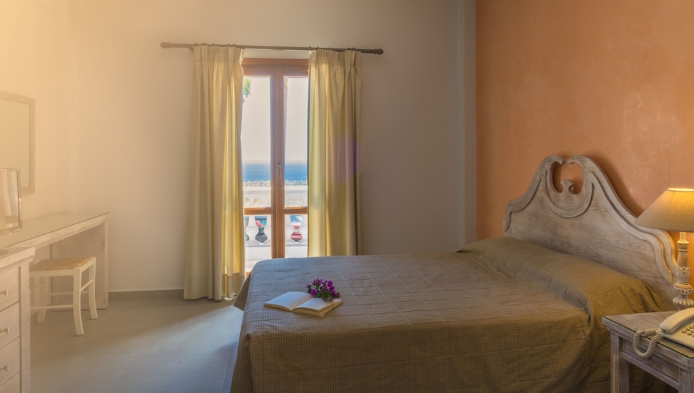 Sunrise Hotel 12/63