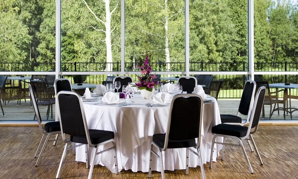 Hotell Charlottenberg 37/55