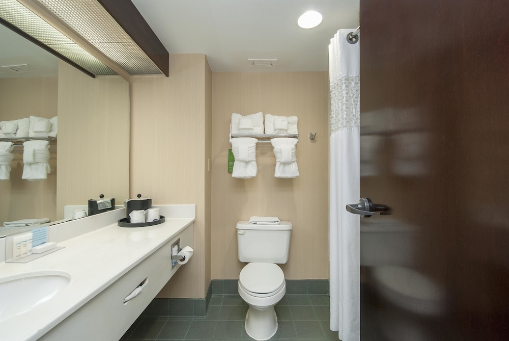 Hampton Inn Greenville/Travelers Rest 16/54