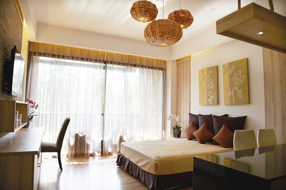 JUNIOR, DOUBLE OR TWIN BED