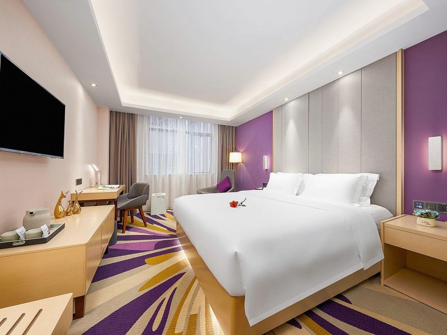 Lavande Hotel (Shenzhen International Convention and Exhibition Center & Shajing Jingji Baina) 12/29