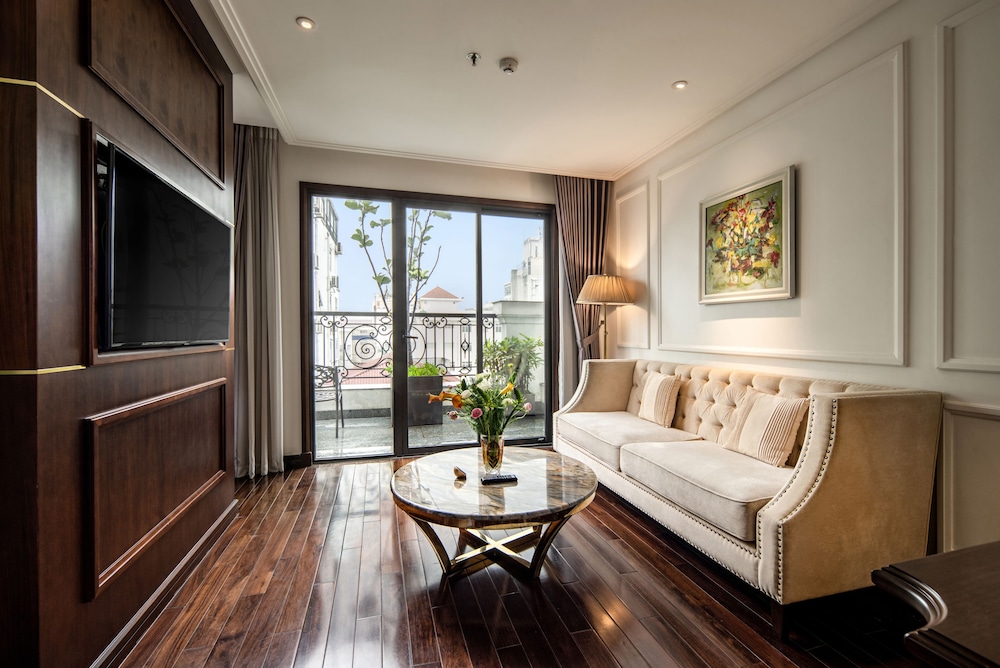 Anatole Hotel Hanoi 7/50
