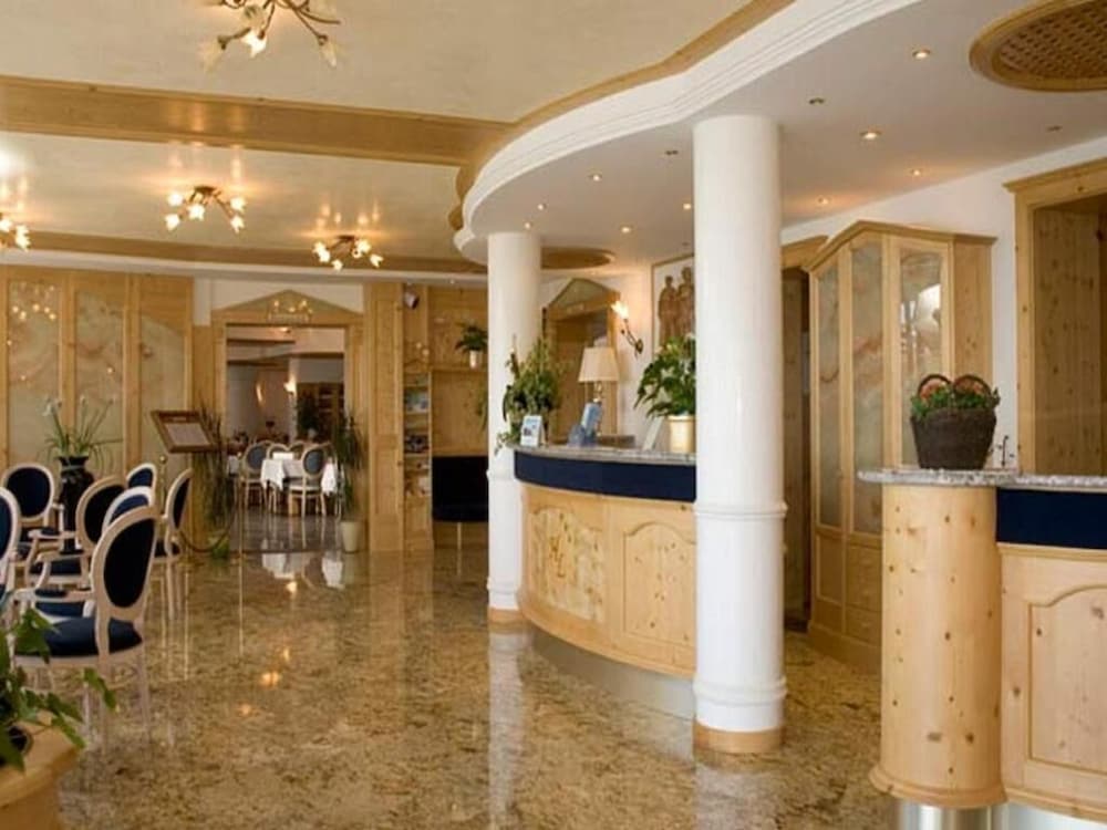 Hotel Laguna San Zeno 6/50