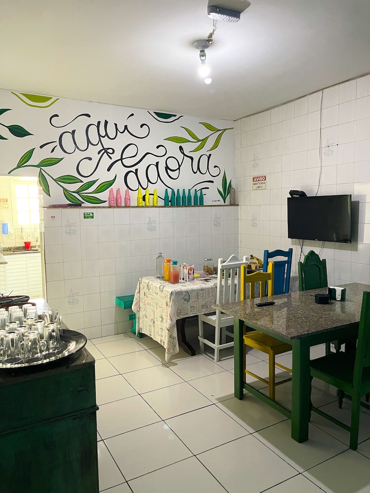 Onça Da Praia Hostel 32/50