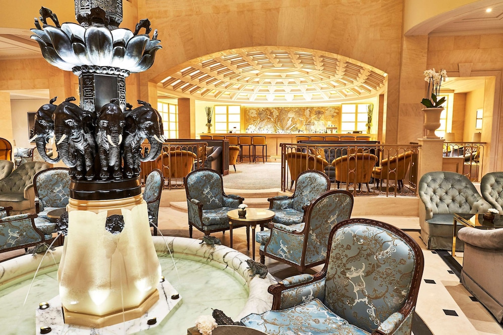 Hotel Adlon Kempinski Berlin 66/73